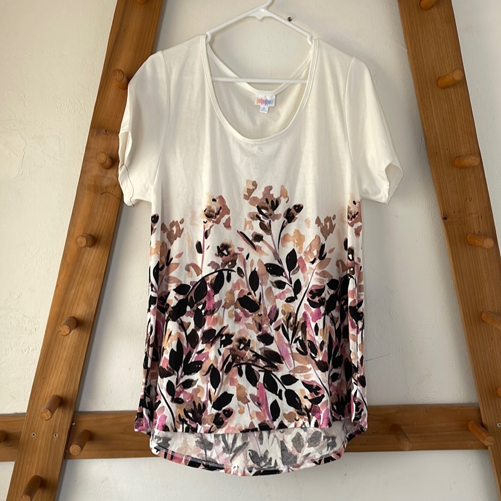 LuLaRoe Classic T
